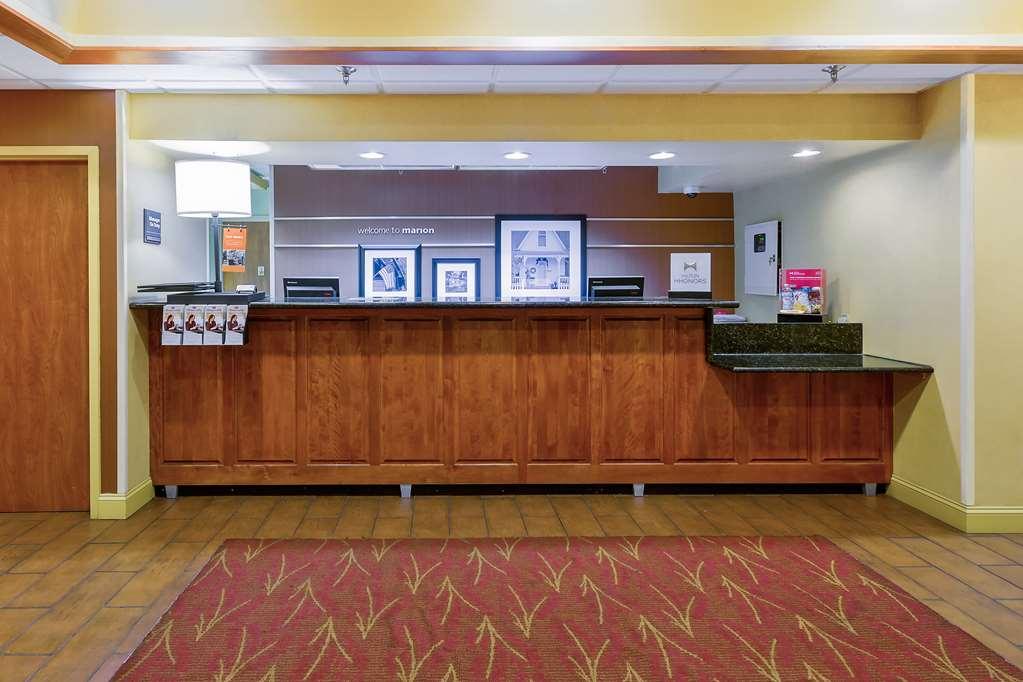 Hampton Inn Marion Buitenkant foto