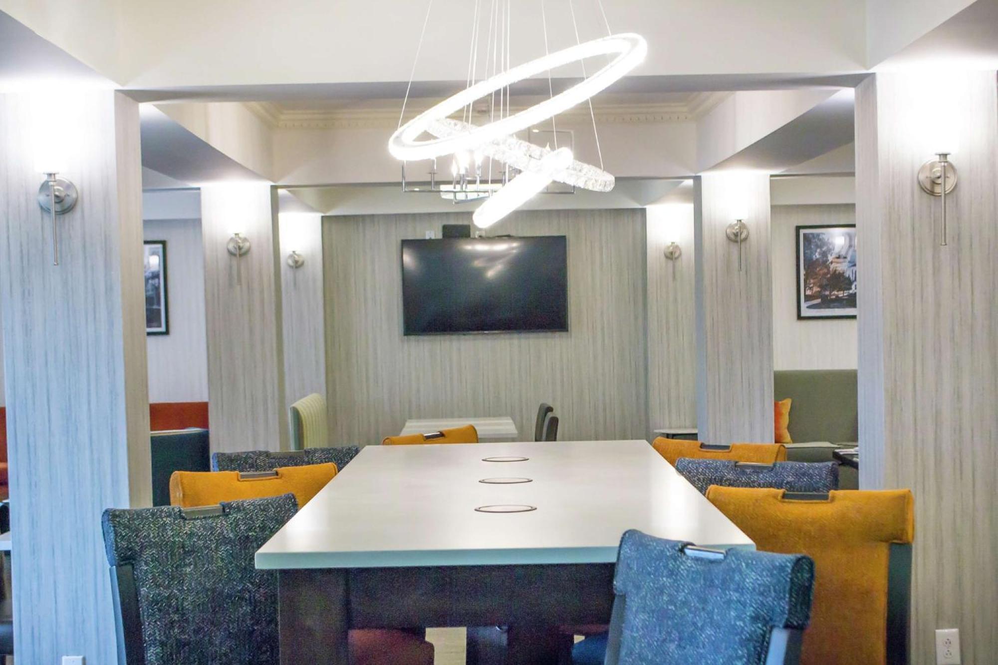 Hampton Inn Marion Buitenkant foto