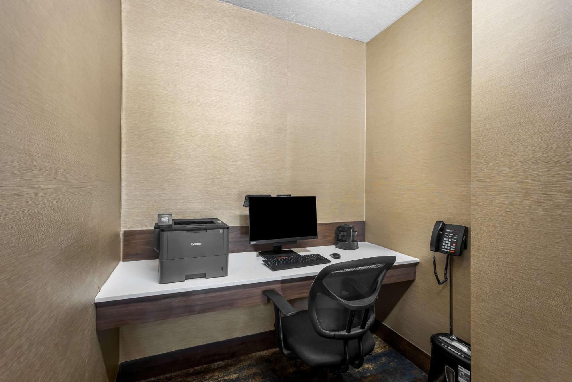 Hampton Inn Marion Buitenkant foto