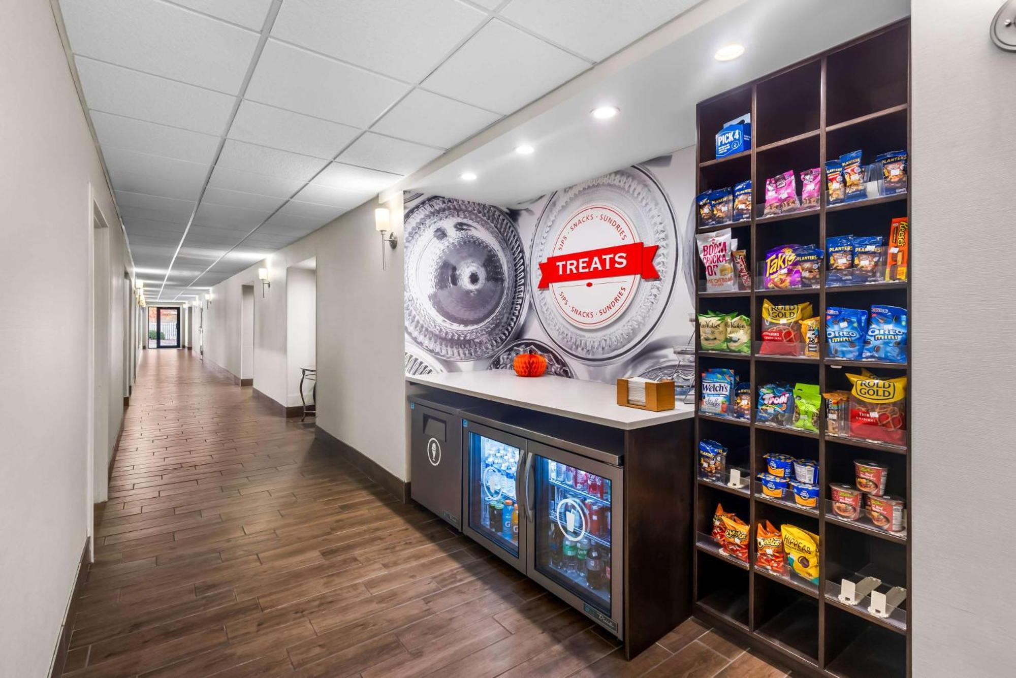 Hampton Inn Marion Buitenkant foto